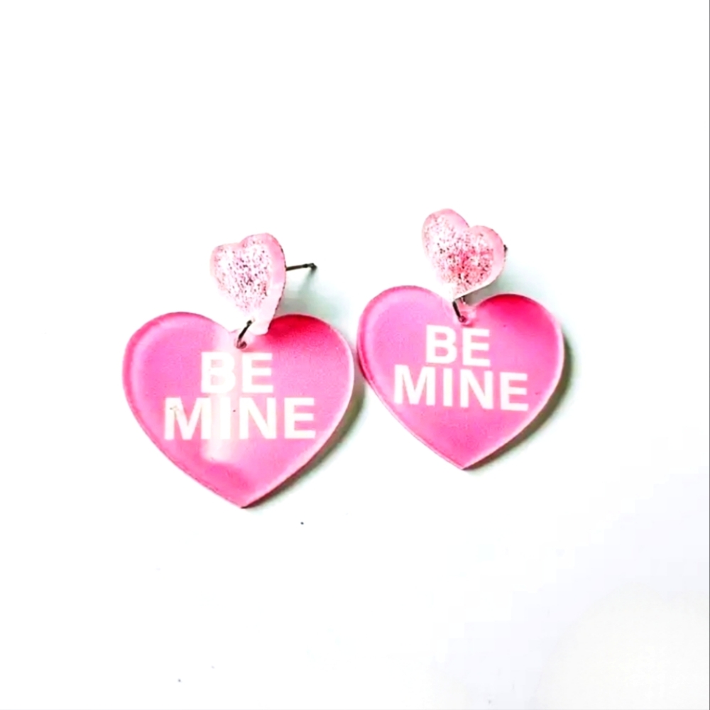 2FOR$30 - NWT Be Mine Pink Valentines Earrings